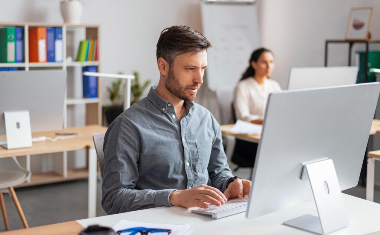 Sesión de formación en línea con interacción en tiempo real